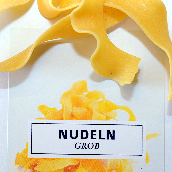 nudeln-grob-300.jpg